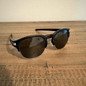 Oakley Latch Key sunglasses